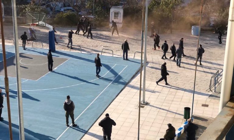 Καλλιθέα – Εθνικός: Ξύλο μεταξύ των οπαδών (pics)