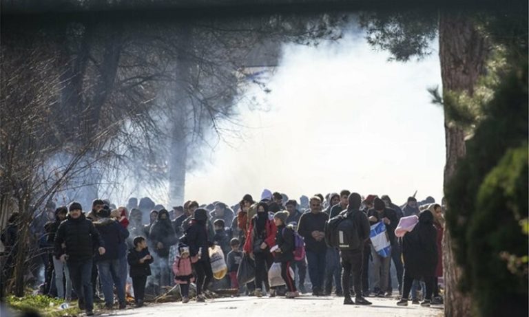 Έβρος: Προβλήματα και χημικά στα σύνορα με την Τουρκία