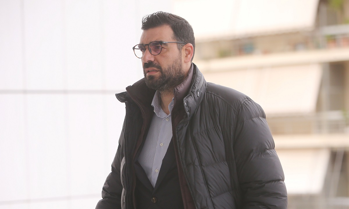 Ο Κωνσταντινέας δέχθηκε νέες απειλές: «Δεν θα έχεις μαγαζάκι για ζύμωμα» (pic)