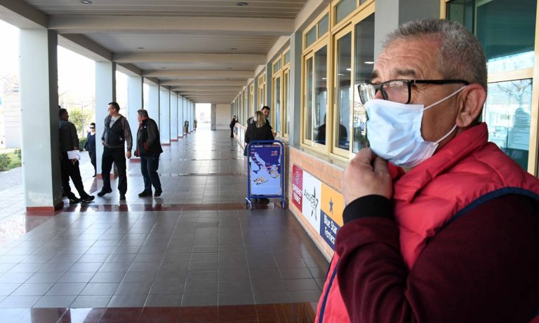 Θεσσαλονίκη: Εξαντλήθηκαν οι χειρουργικές μάσκες!