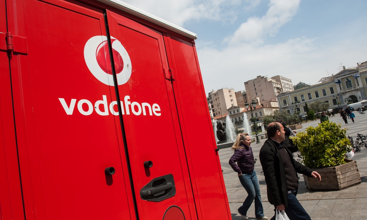 Vodafone: Διορθώνεται σταδιακά το πρόβλημα στις επικοινωνίες