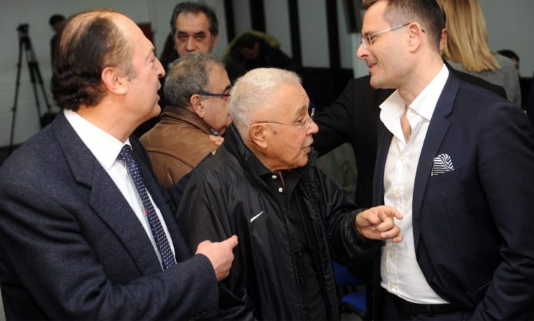 Ζουράρις: «Ο Μαρινάκης είναι υπερπρωθυπουργός, λειτουργεί εις βάρος της Ελλάδας»