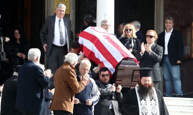 Ολυμπιακός: Το τελευταίο «αντίο» στον Λεωνίδα Θεοδωρακάκη (pics)