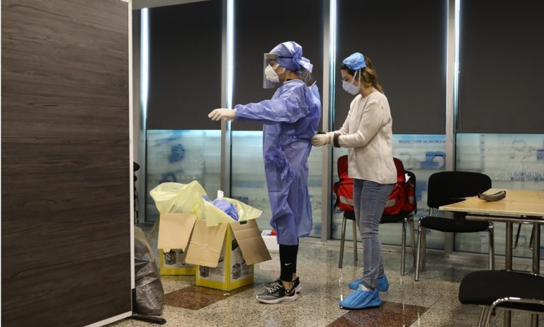 Κορονοϊός – Σερβία: 4 νεκροί, 303 τα κρούσματα, ανάμεσά τους ένα βρέφος 28 μηνών!