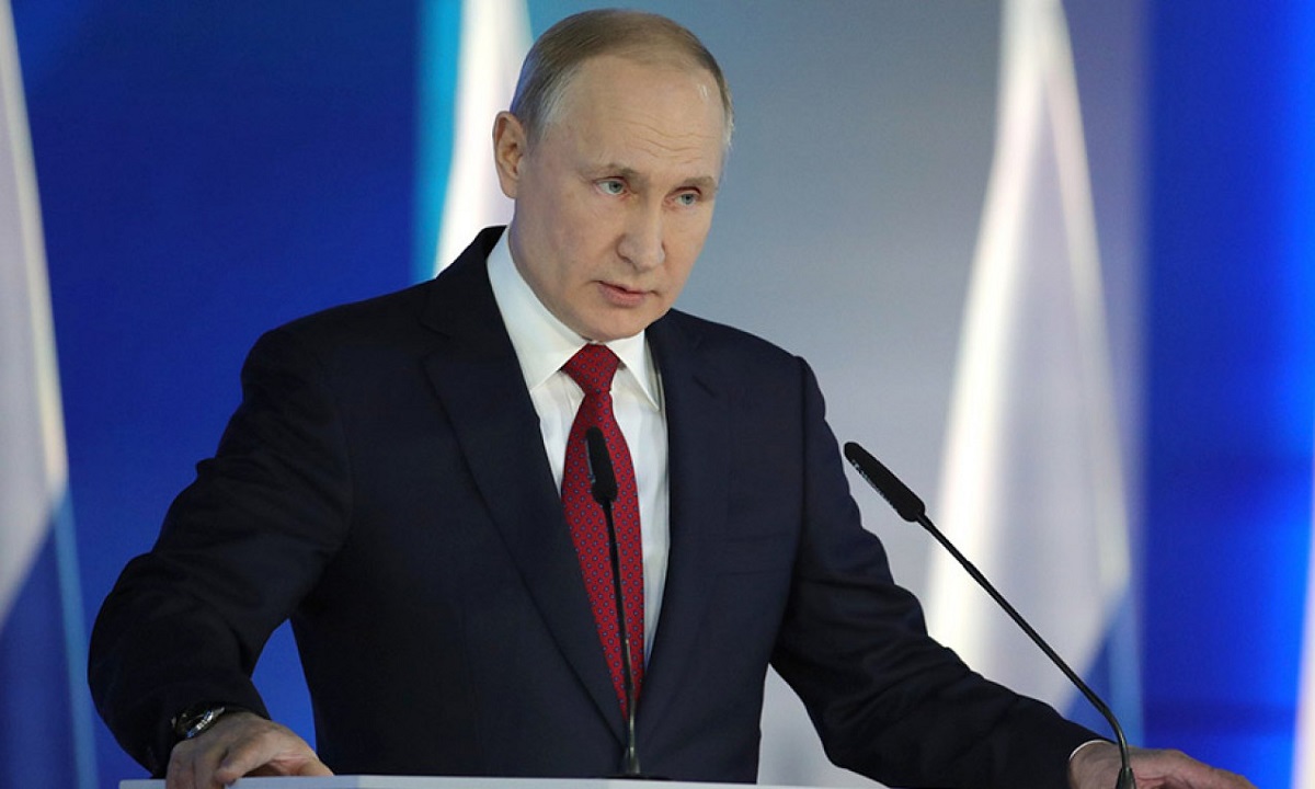 Πούτιν: «Η παγκόσμια οικονομία βρίσκεται υπό απειλή, μείνετε σπίτι»