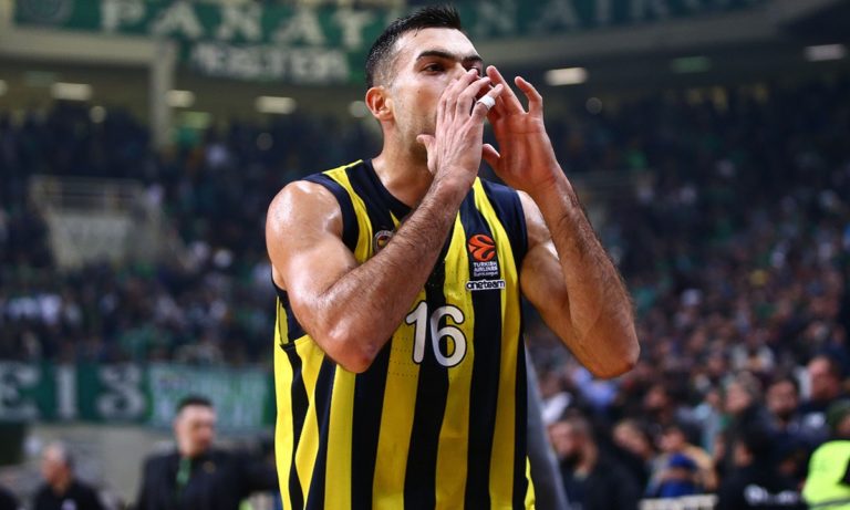 Σλούκας: «Πλήρωσε» ακριβά τα «εγκλήματα» του «καθεστώτος» Ερντογάν