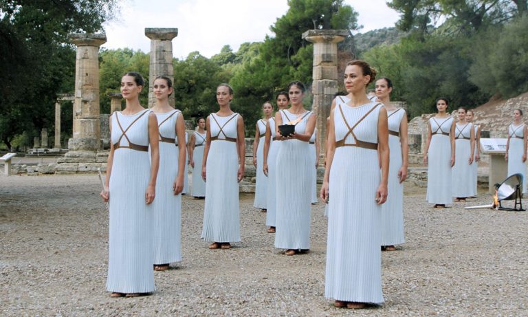 Κορονοϊός: Χωρίς θεατές η τελετή αφής της Ολυμπιακής Φλόγας