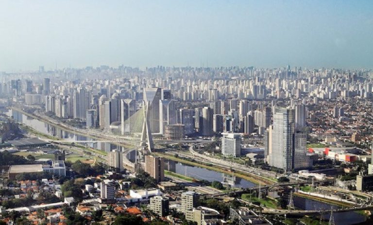 Κορονοϊός – Βραζιλία: Καταγράφηκε ο πρώτος νεκρός – Σε καραντίνα οι μεγάλες πόλεις