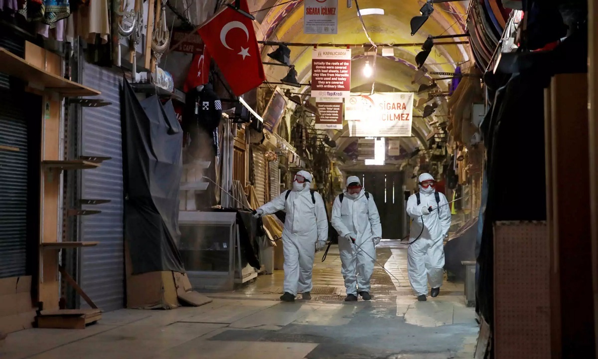 Κορονοϊός – Τουρκία: 46 νέοι θάνατοι, συνολικά 214 οι νεκροί