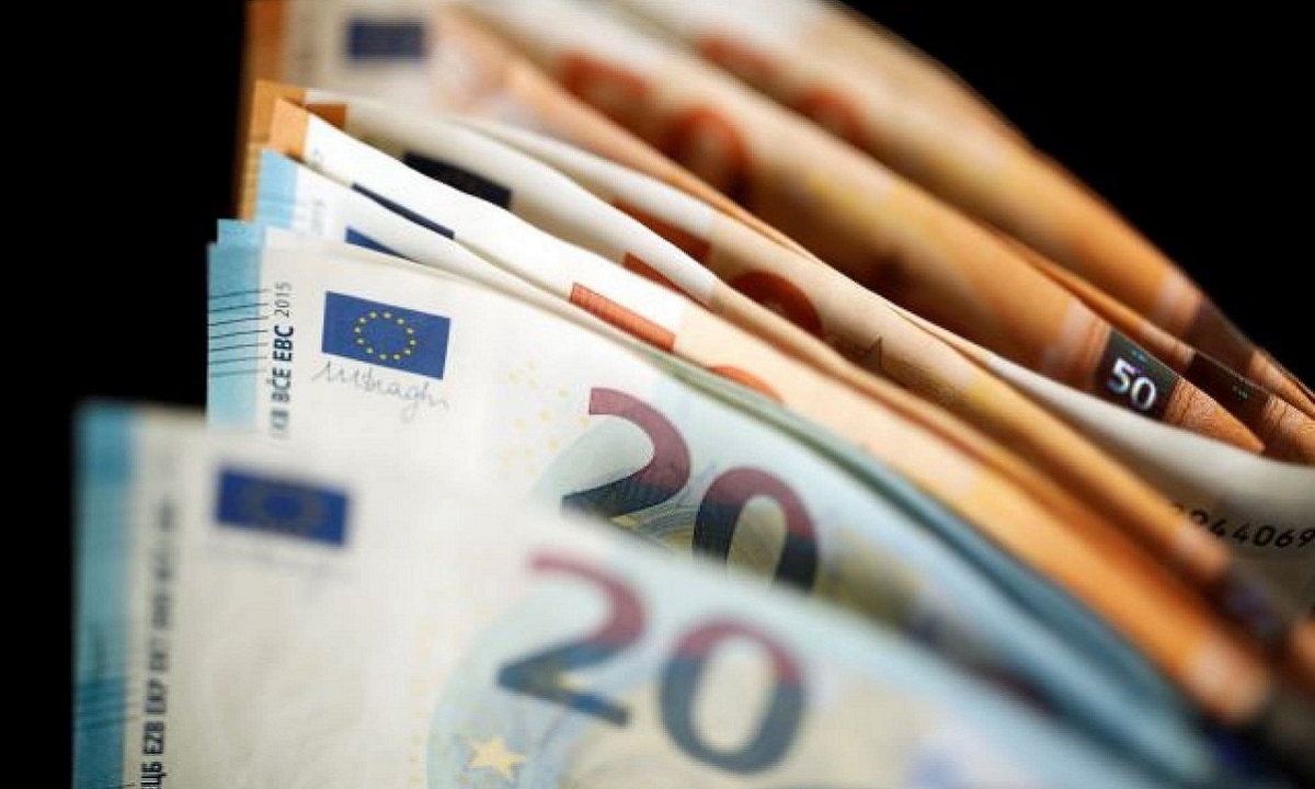 Κορονοϊός: Ανοίγει η πλατφόρμα και το επίδομα των 800 ευρώ
