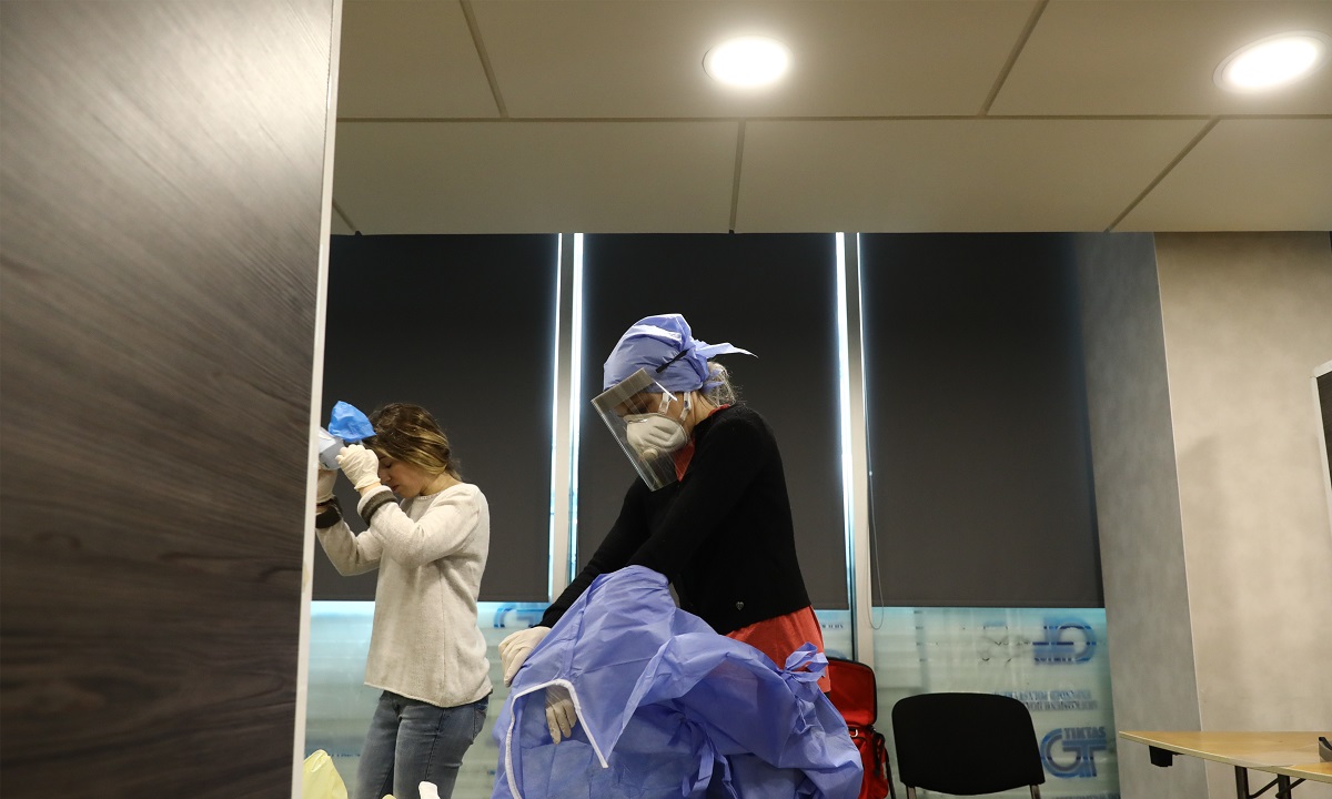 Κορονοϊός-Ικαρία: Γιατί ο γιος του επιχειρηματία «έσπασε» την καραντίνα