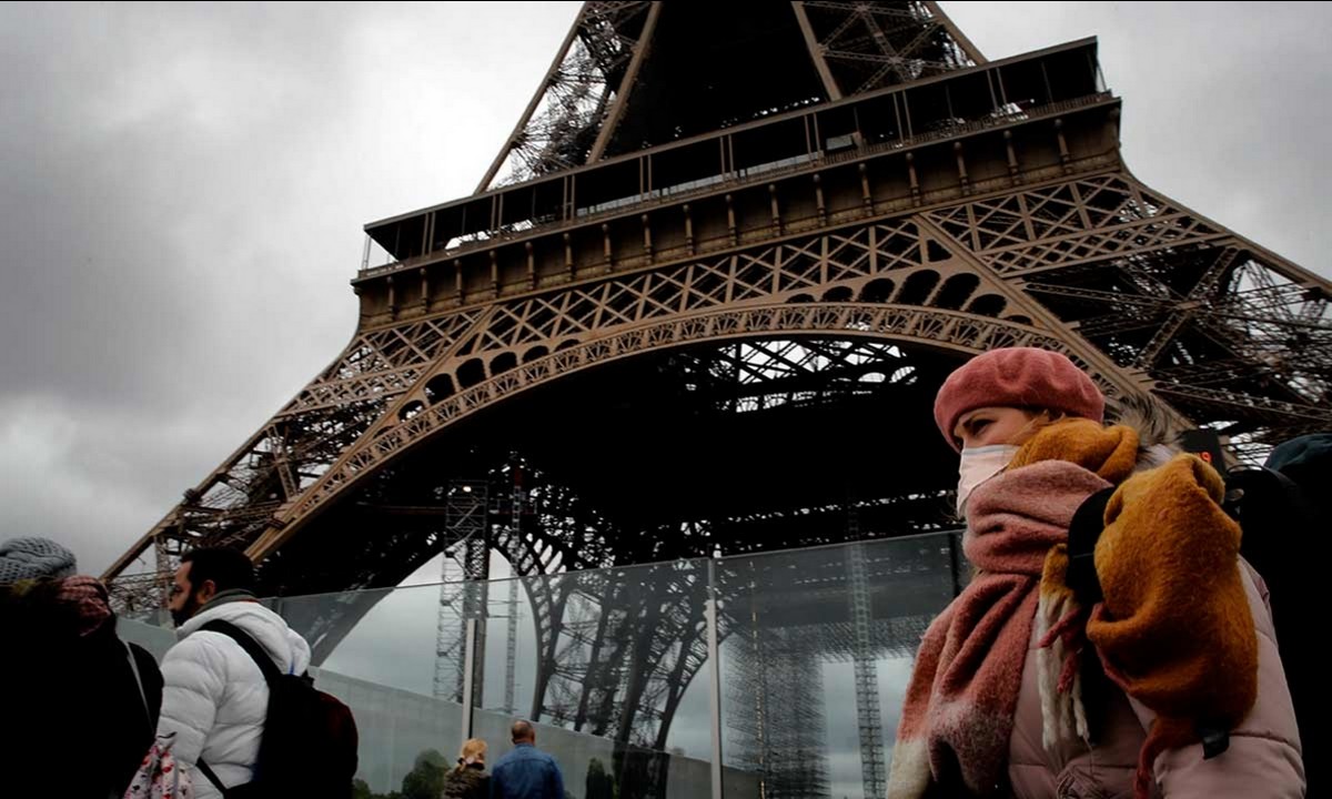 Κορονοϊός – Γαλλία: 89 θάνατοι σε μια ημέρα – Στους 264 οι νεκροί