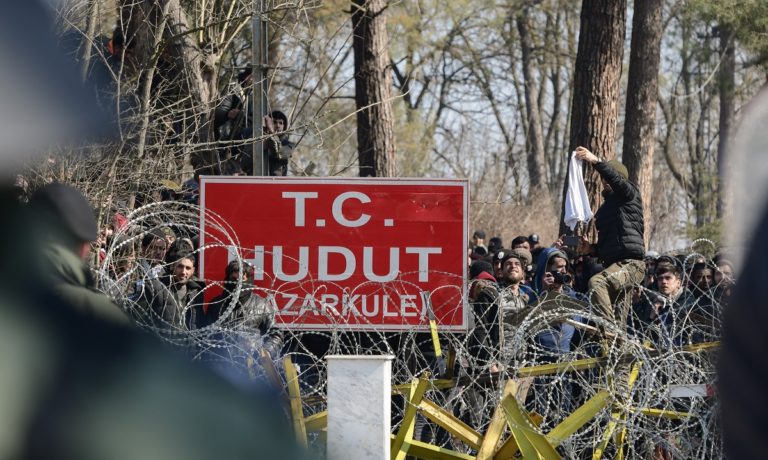 Τούρκοι συνέλαβαν τη δημοσιογράφο του Mega Σοφία Καρτάλη