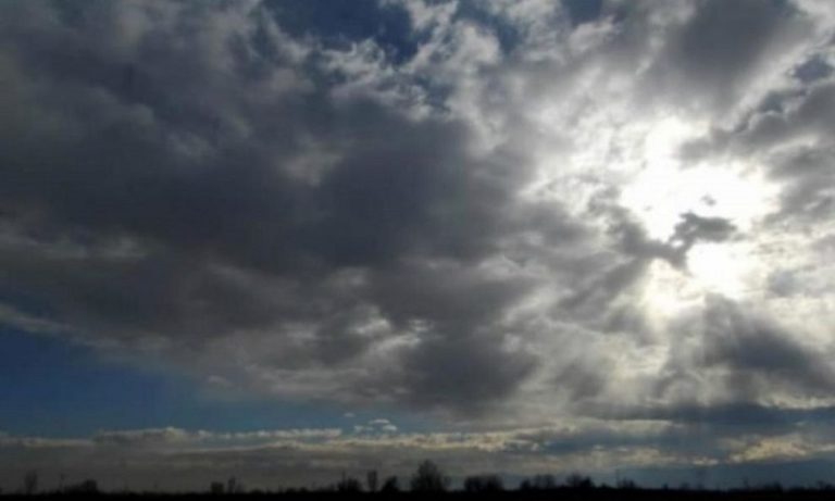 Καιρός 2/3: Νεφώσεις με άνοδο της θερμοκρασίας