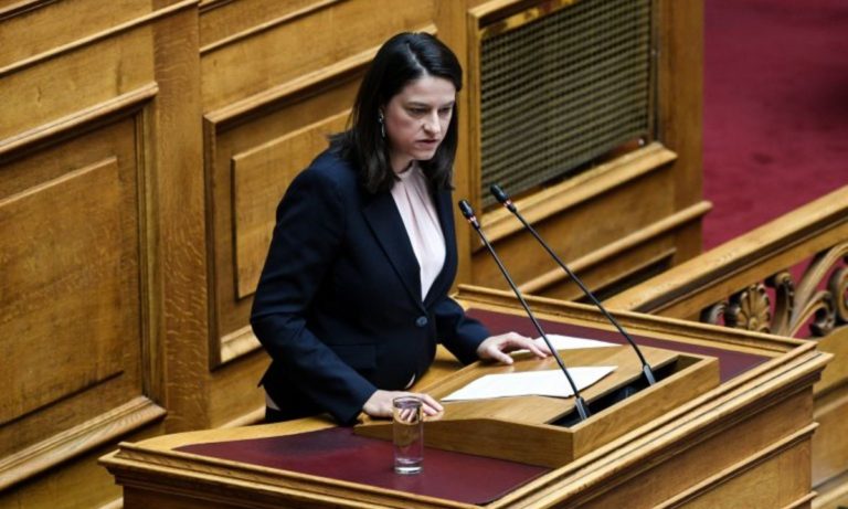 Κεραμέως: «Μαθήματα Πάσχα και καλοκαίρι» (vid)