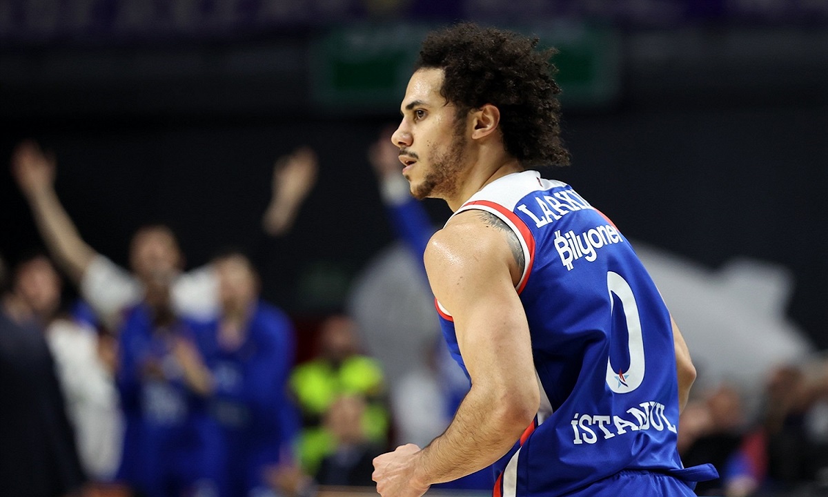 Σέιν Λάρκιν: Τρέλα Καλάθη και Ράις για το νέο συμβόλαιο του Αμερικανού