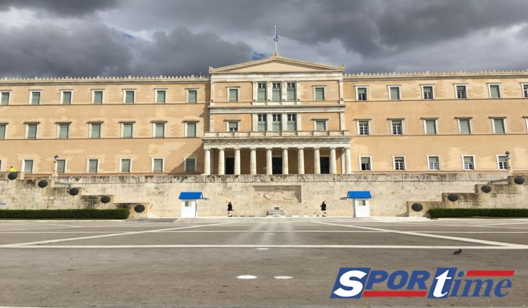Κορονοϊός: Άδειο το κέντρο της Αθήνας – Συμμορφώθηκαν οι πολίτες