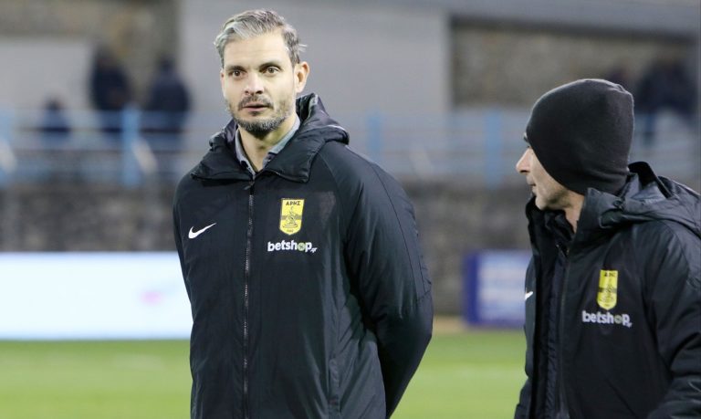 Χαριστέας: «Δεν είναι εύκολο να παίξουμε ποδόσφαιρο – Χρειάζεται αναπροσαρμογή συμβολαίων»