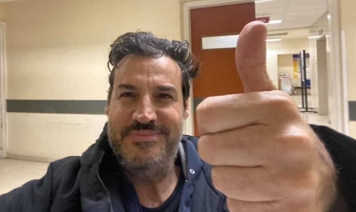 Κορονοϊός: Έλληνας ασθενής ανάρρωσε παρότι προσβλήθηκε και από γρίπη και από πνευμονία