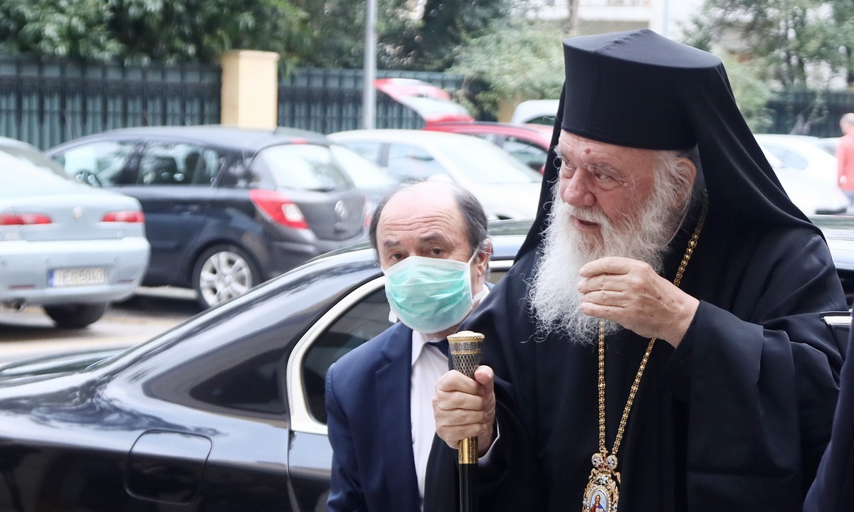 Αρχιεπίσκοπος Ιερώνυμος: Με επιτυχία η επέμβαση