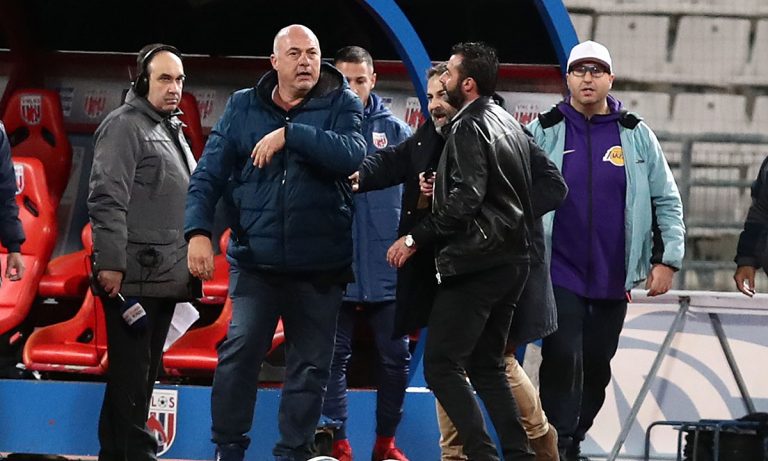 Βόλος: «Κύριε Μαρινάκη “ΑΝΤΕ ΓΕΙΑ” όπως λέτε στον Πειραιά»