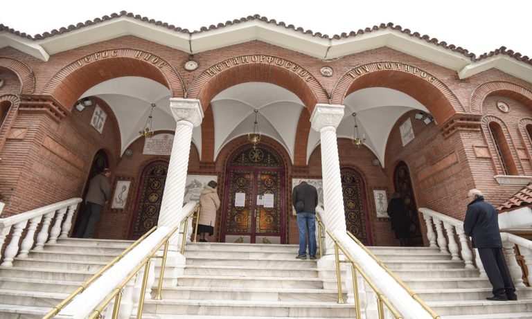 Ανοιχτές οι εκκλησίες για λίγες ώρες τη Μεγάλη Εβδομάδα