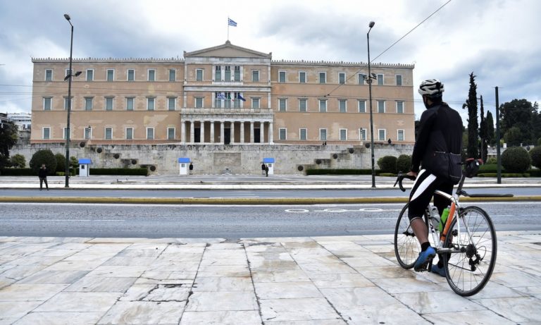 Πολυτεχνείο Κρήτης: Πότε τελειώνει η περίοδος εξάπλωσης του ιού στη χώρα (vid)