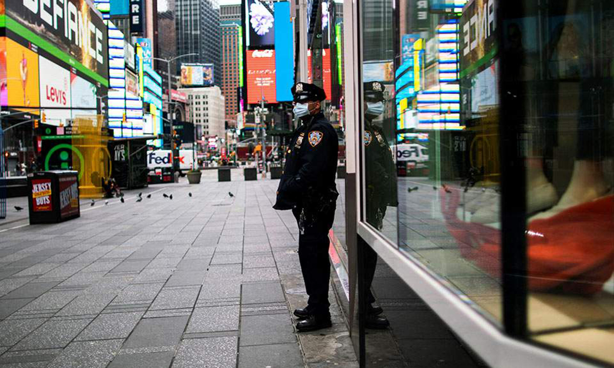 Κορονοϊός: Τραγικό ρεκόρ στη Νέα Υόρκη με 731 νεκρούς