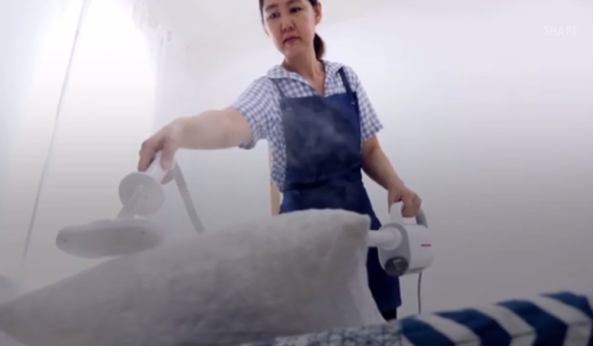 Mε ατμοκαθαριστές η δοκιμή ρούχων στα καταστήματα;