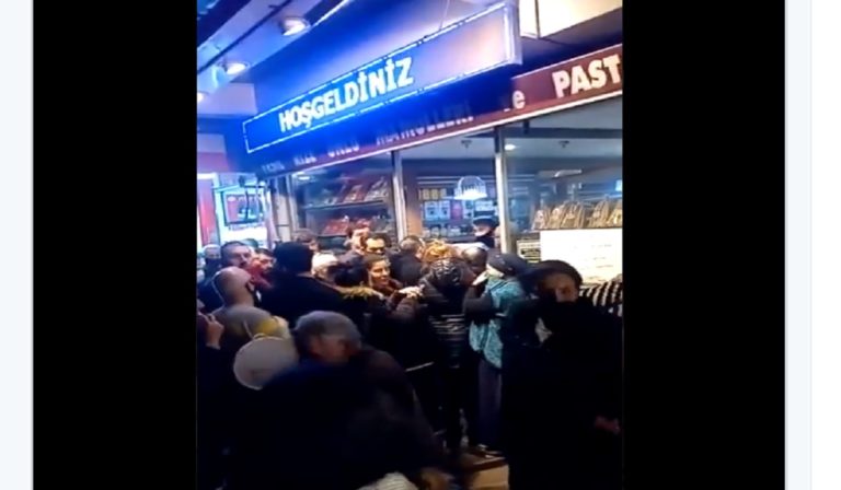Koρονοϊός: Χαμός στην Τουρκία πριν την καραντίνα