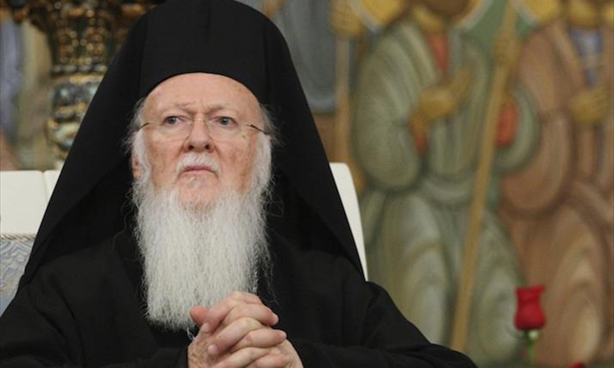 Οικουμενικός Πατριάρχης: «Συνεχίζουμε να μεταδίδουμε φως Χριστού»