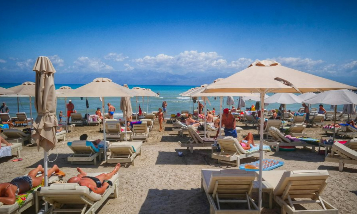 Κορονοϊός: Ξεχάστε το καλοκαίρι που ξέρατε-Μέτρα και στις παραλίες