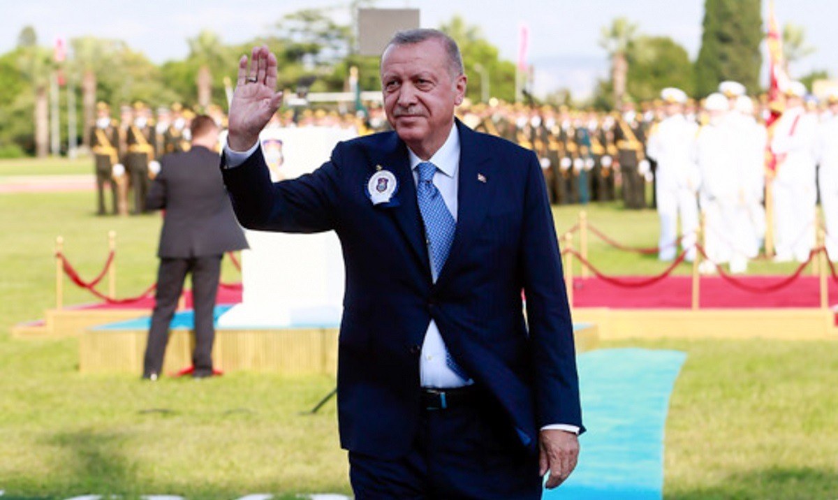 Δραματική η κατάσταση στην Τουρκία – Πέφτει η λίρα, ζόρια για Ερντογάν