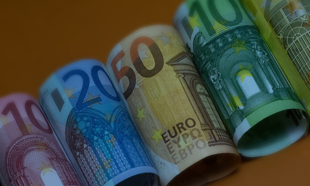 Επίδομα 800 ευρώ: Μέχρι την Παρασκευή (22/5) οι αιτήσεις για τις ειδικές κατηγορίες