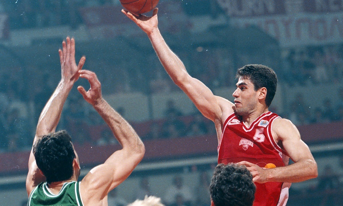 1996: Ολυμπιακός – Παναθηναϊκός 73-38: Η «35άρα» που έμεινε στην ...