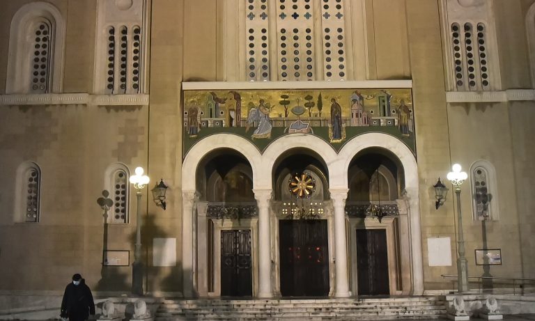Κορονοϊός: Πώς θα επανέλθουν στην κανονικότητα οι εκκλησίες – Τι αποφάσισε η Ιερά Σύνοδος