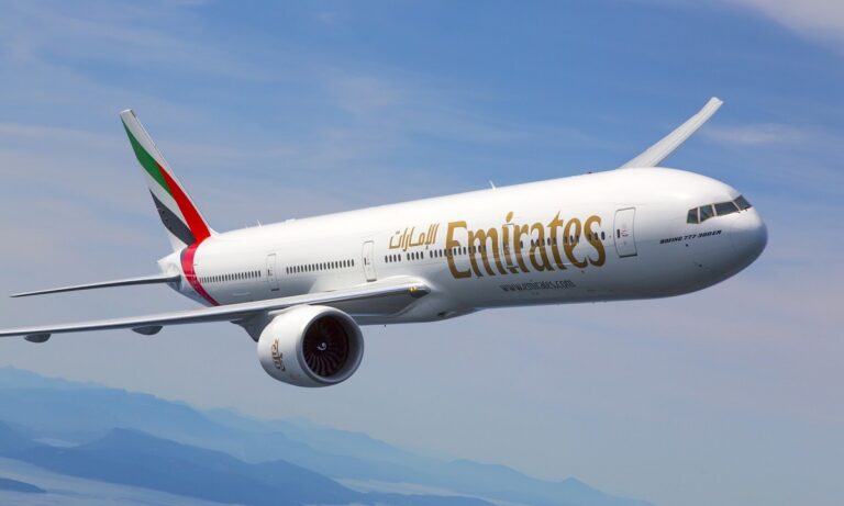Emirates: Ετοιμάζεται για μείωση 30.000 θέσεων εργασίας