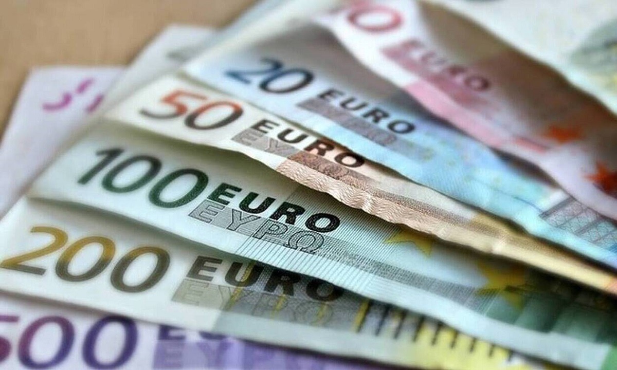 Επίδομα 534 ευρώ: Οι εργαζόμενοι που θα το λάβουν τον Ιούνιο και τον Ιούλιο (vids)