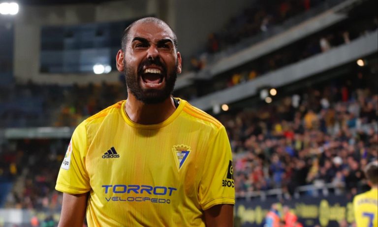 Ισπανία: Αρνήθηκε να κάνει τεστ κορονοϊού παίκτης της Κάντιθ