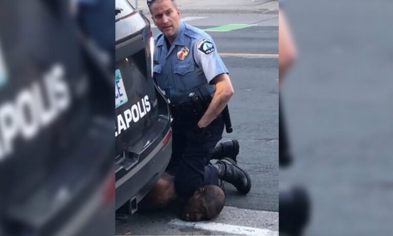 Φλόιντ: Ο αστυνομικός πατούσε τον λαιμό του για 9 λεπτά!
