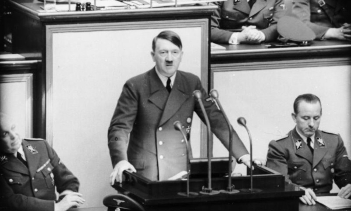 Σαν σήμερα (4/5) ο Χίτλερ εξυμνεί την Ελλάδα στο Ράιχσταγκ (vid)