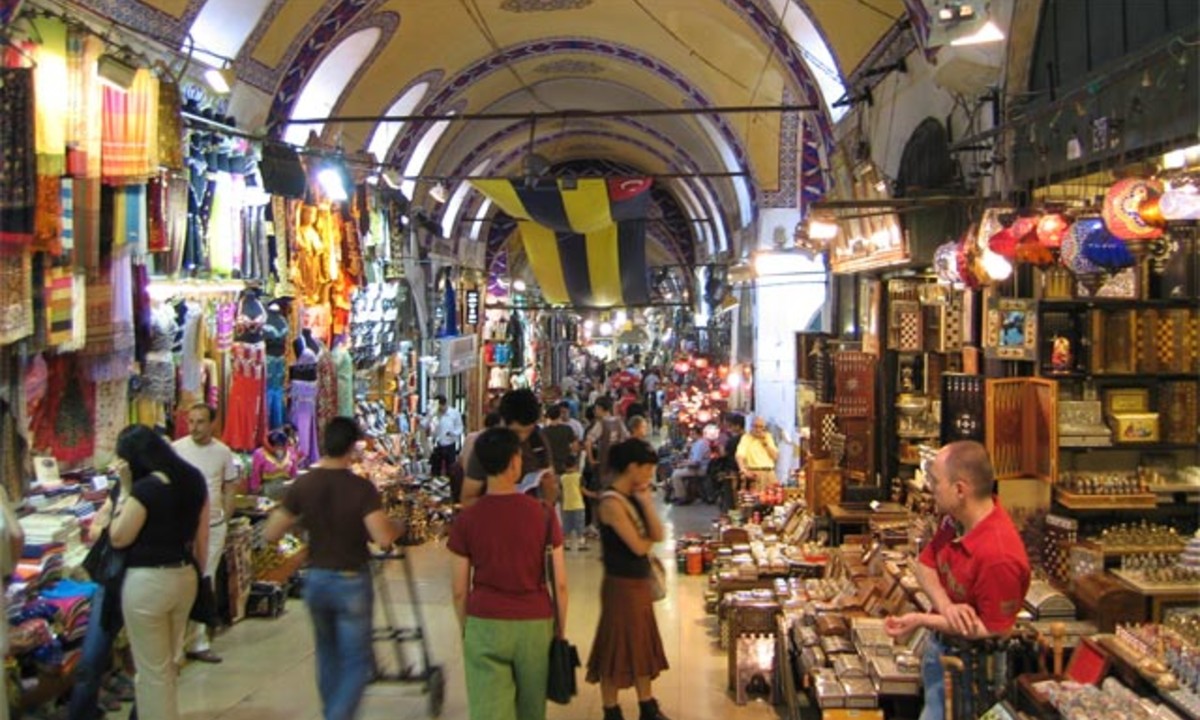 Κορονοϊός: «Τσάκισε» το φημισμένο Καπαλί Τσαρσί της Κωνσταντινούπολης