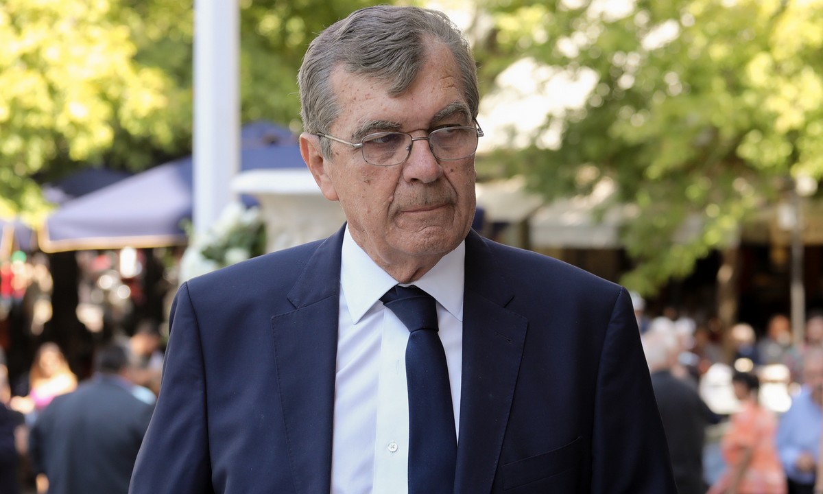 Αποχαιρετισμός Λιάνη σε Κρεμαστινό: «Καλή αντάμωση με τον Αντρέα μας»