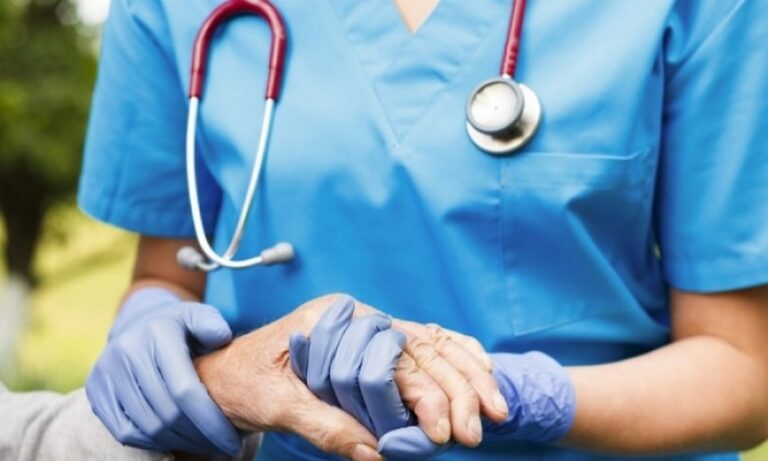 Διεθνής Ημέρα Αδελφών Νοσοκόμων