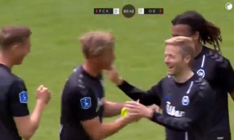 Οντένσε: Μπήκε αλλαγή ο 40χρονος βοηθός προπονητή και σκόραρε! (vids)