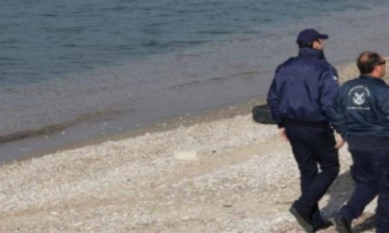 Θρίλερ στην Παλαιά Φώκαια : Ξεβράστηκε σορός άνδρα στην παραλία