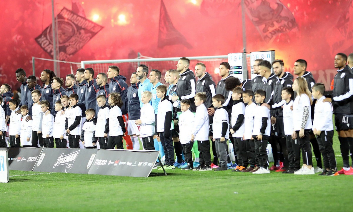 ΠΑΟΚ σε κυβέρνηση: «Προστατέψτε τους παίκτες μας!»