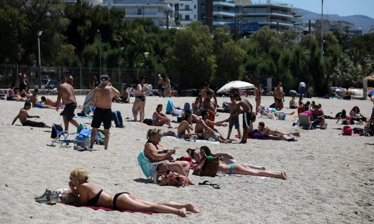 Photostory: Τα μπάνια του λαού