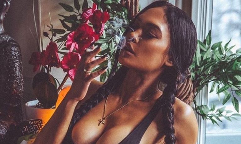 Αυτός είναι ο τιμοκατάλογος των ερωτικών ταινιών