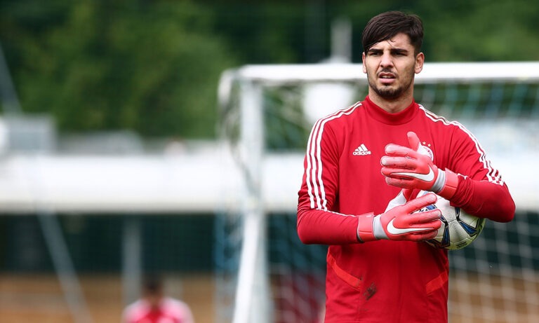 Σιαμπάνης: Καμία λύση για να κάνει το… restart